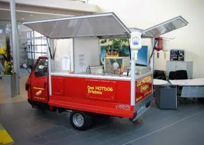 event foodtruck hotdog pulled pork indoor