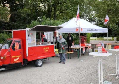 foodtruck hotdogs gewerkschaft infostand frankfurt